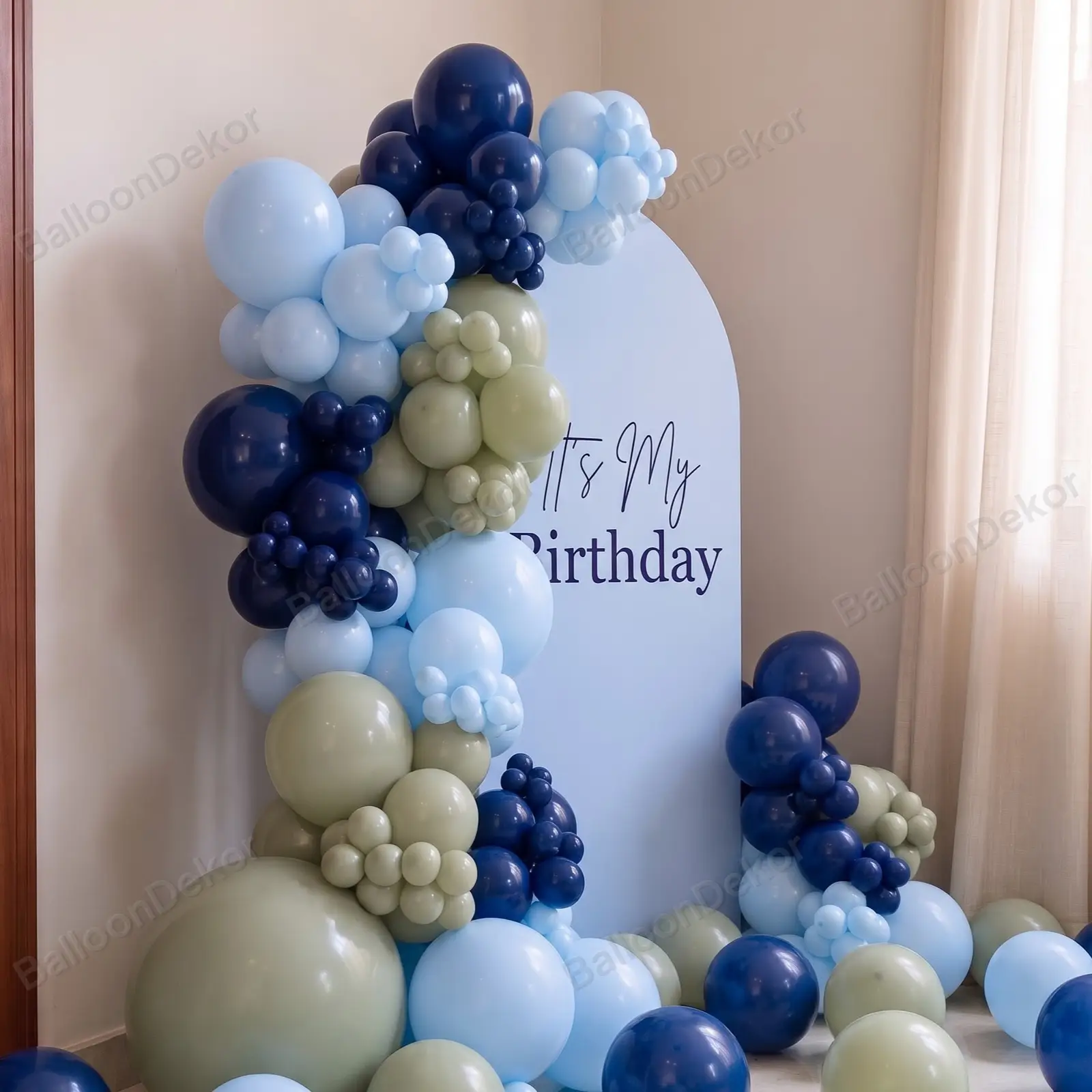 Birthday Balloon Decoration with Backdrop — photo 2