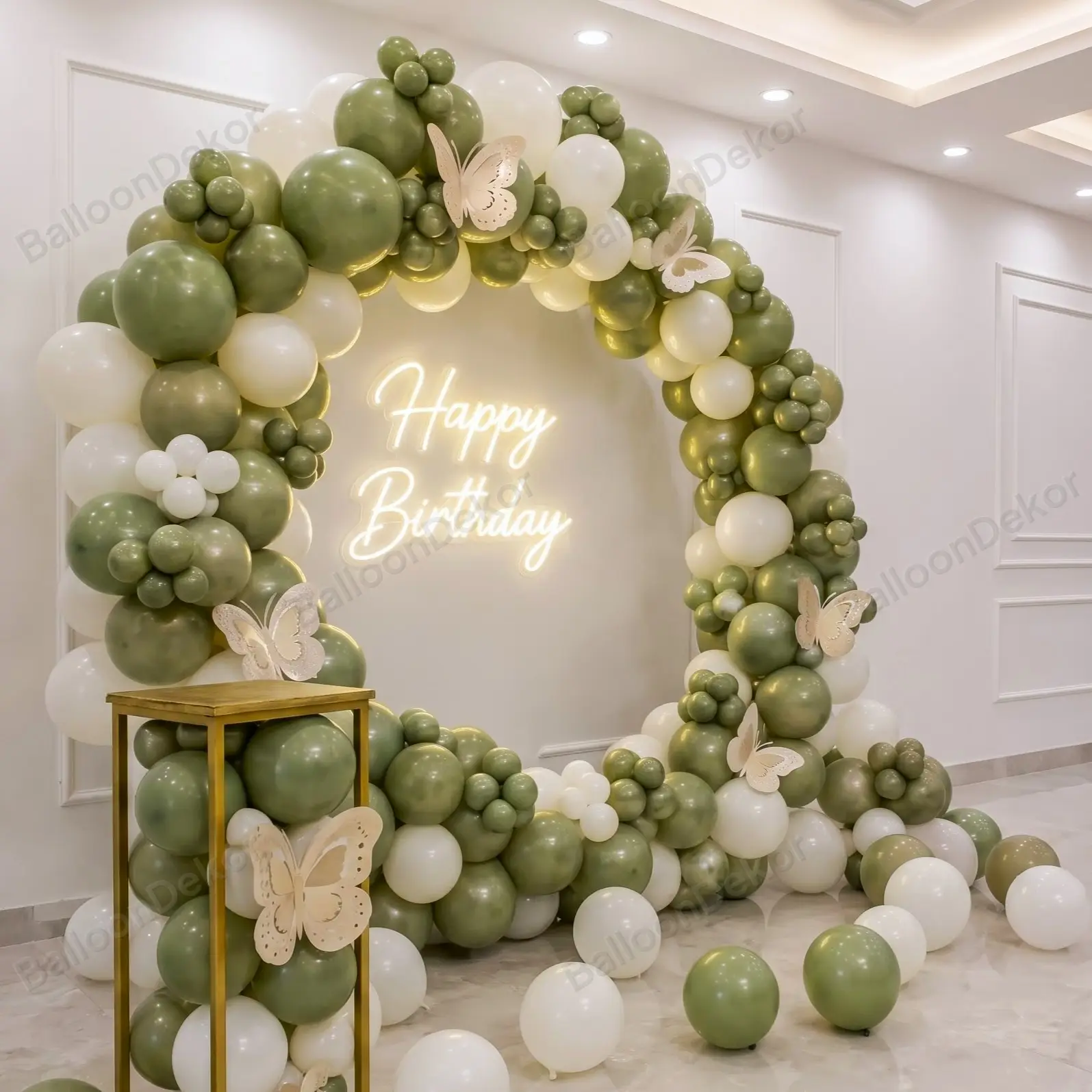 Birthday Glow Ring Backdrop Decor — photo 2
