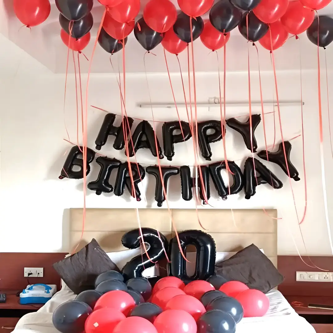 Black Gold Birthday Decor — thumbnail 4