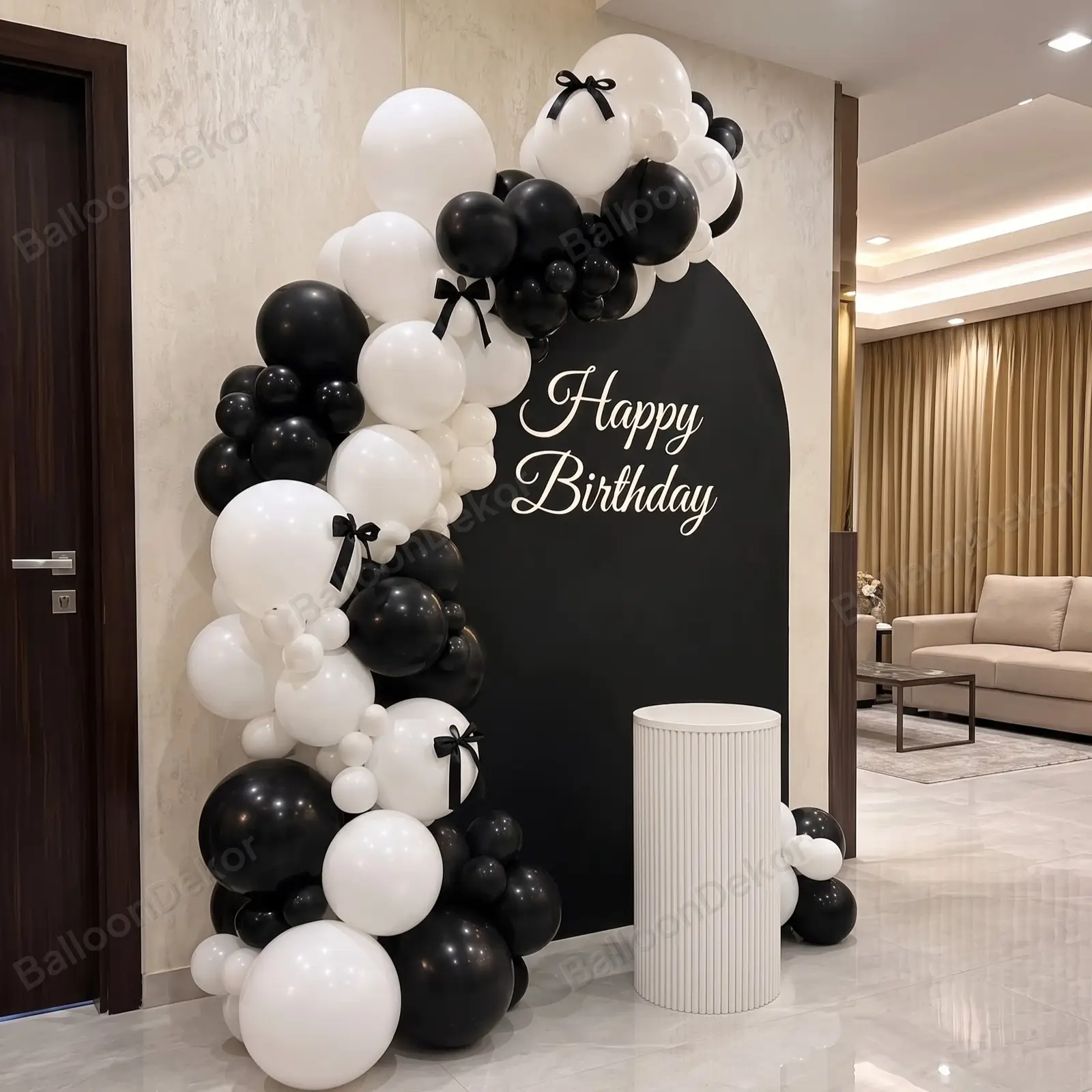 Bow & Balloon Birthday Backdrop — thumbnail 2