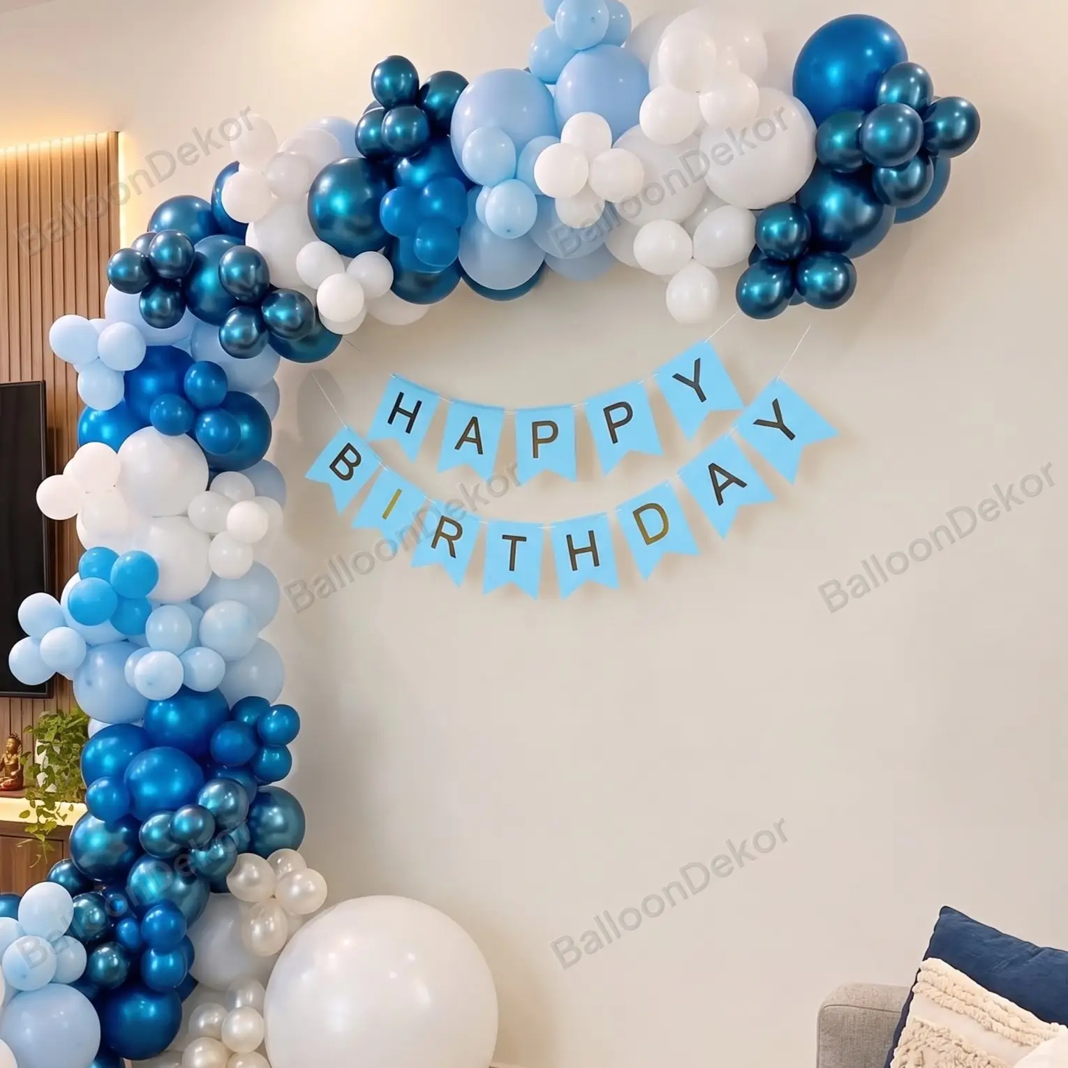 Celebration Curve Decoration — thumbnail 2