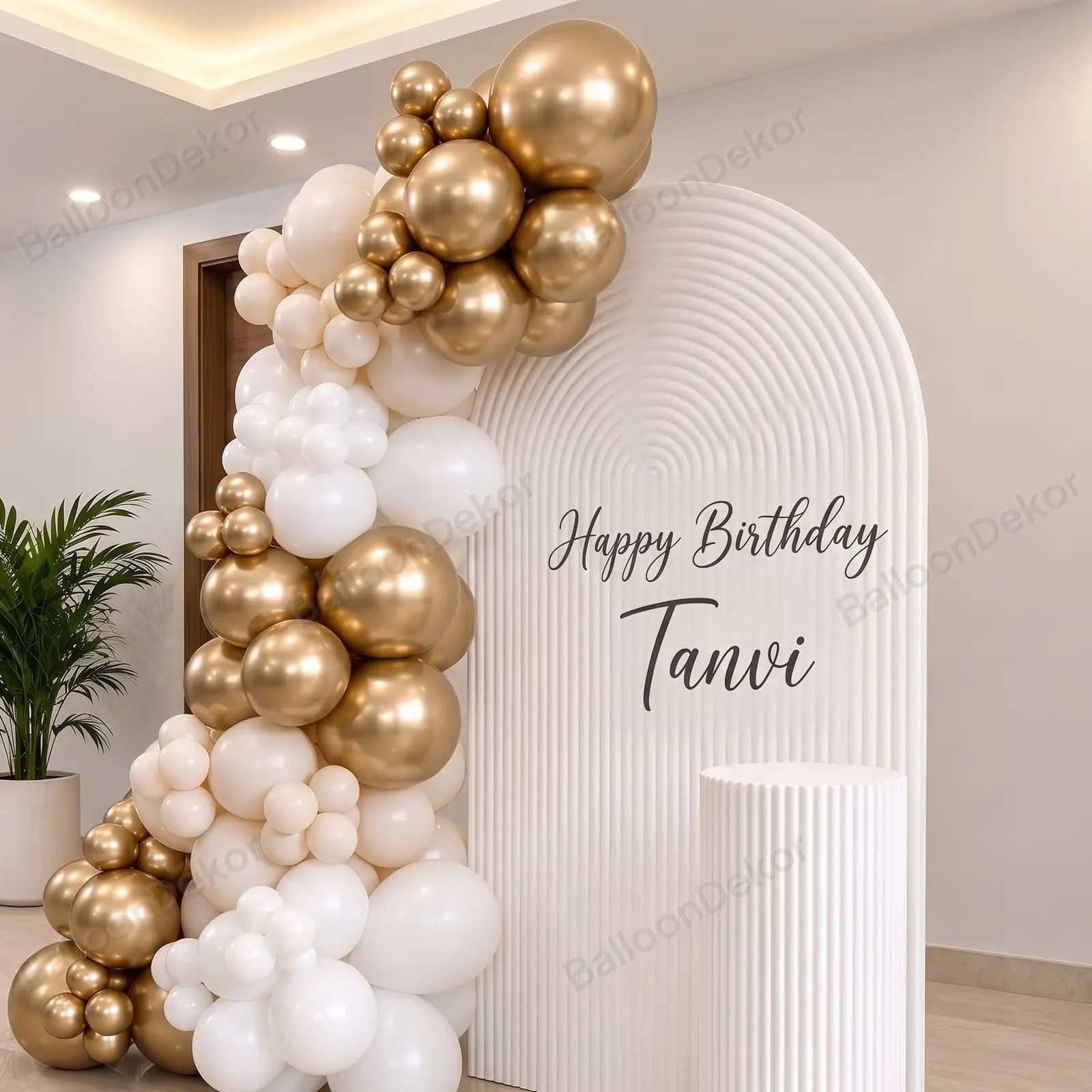 Gold Balloon Arch Birthday Decor — photo 2