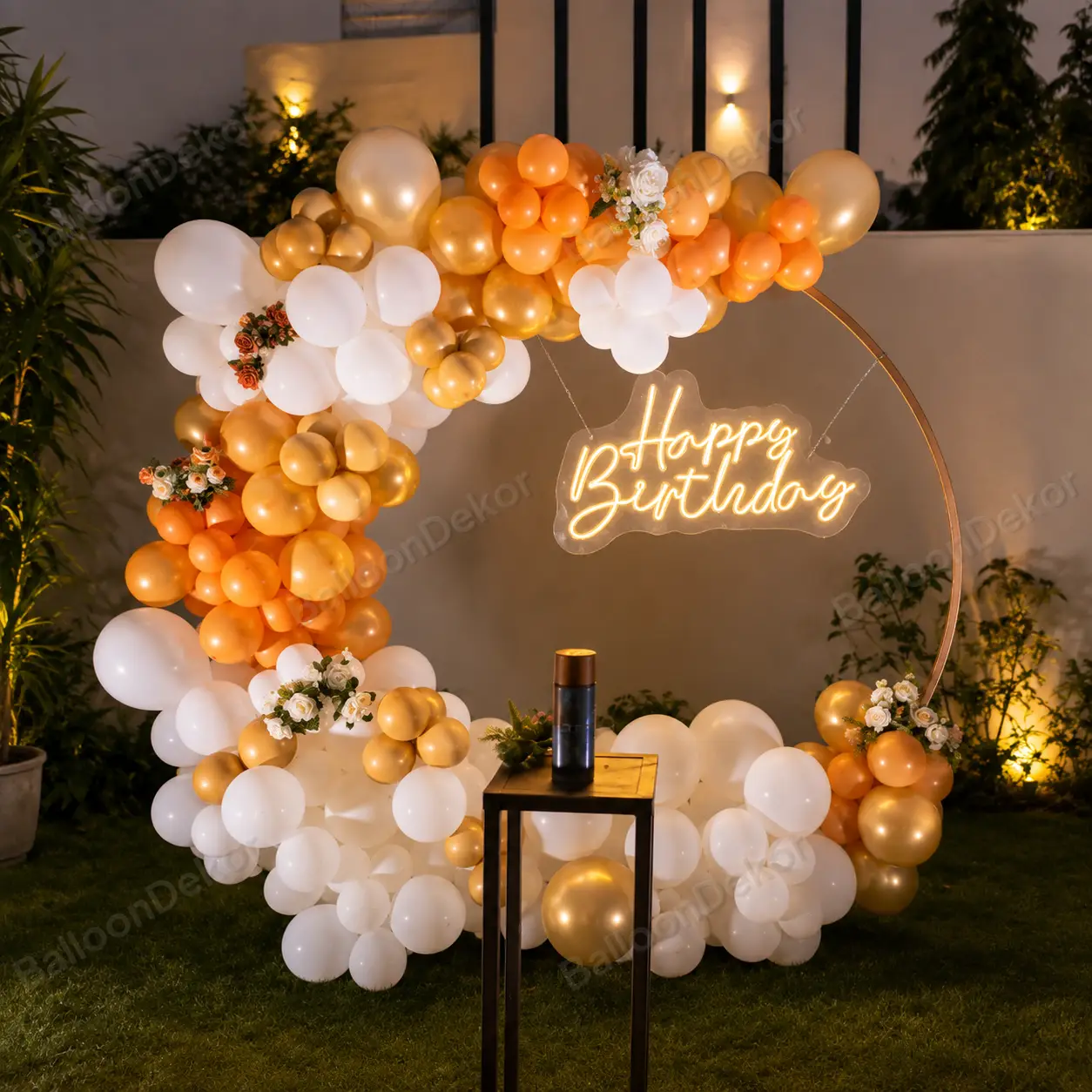 Outdoor Birthday Ring Decoration — Trending Balloon Decoration Packages in Noida