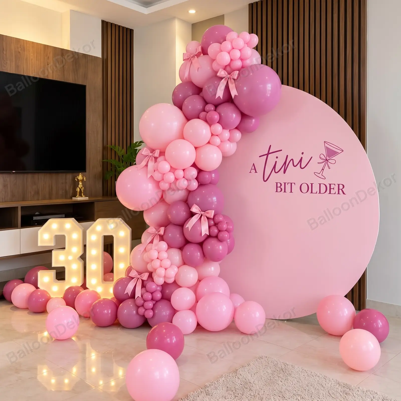 Pink 30th Birthday Ring Decoration — thumbnail 2