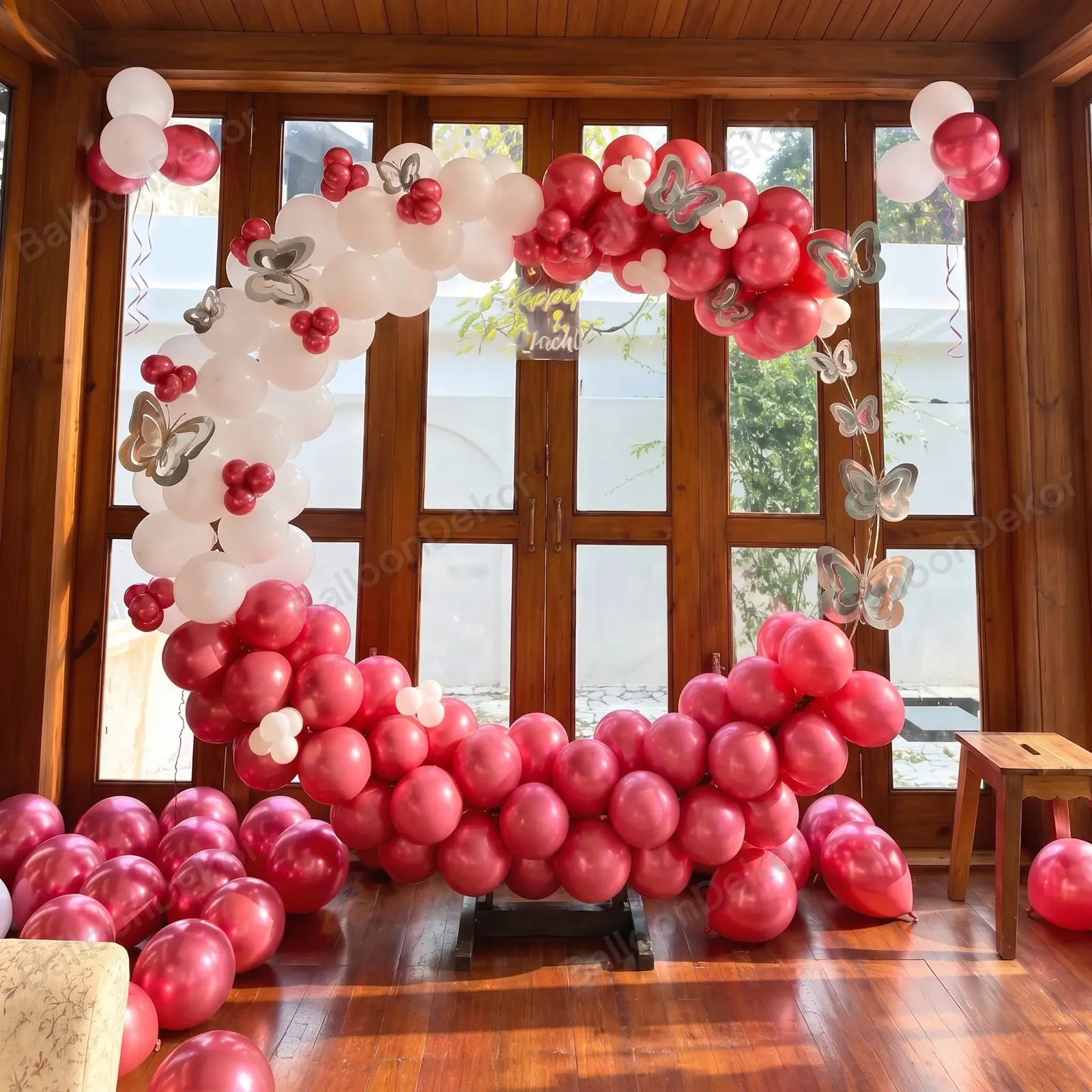 Trendy Rose Gold Birthday Decor — thumbnail 2