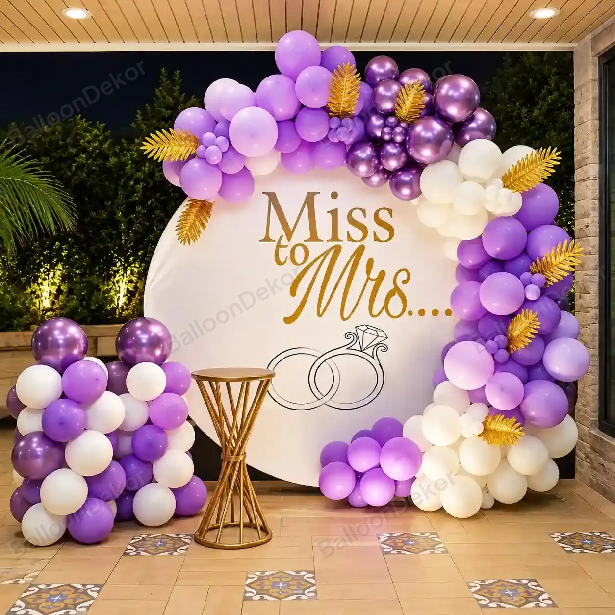 Stylish Miss To Mrs Decoration — Bachelorette Party Decoration