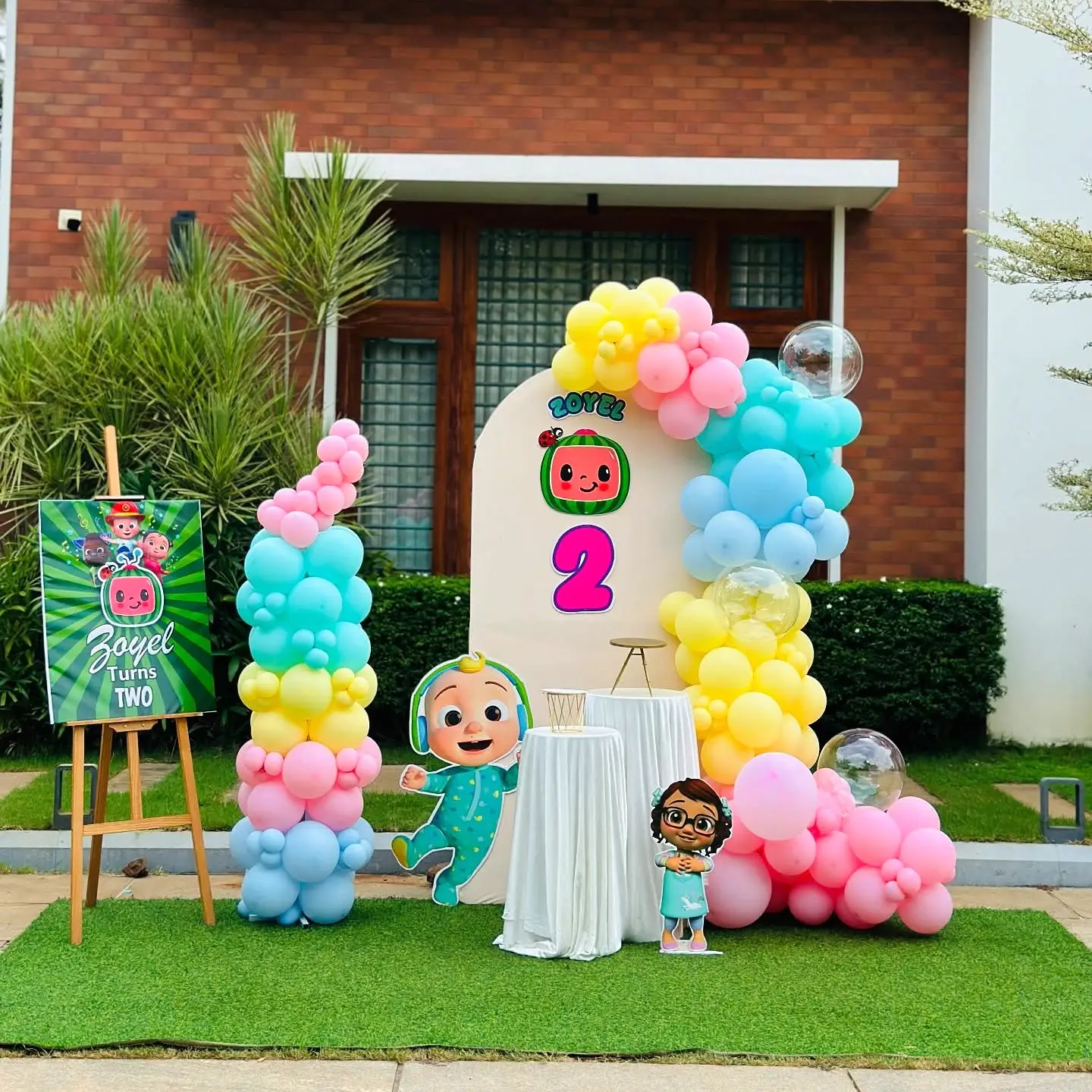 Cocomelon theme colorful  balloon decoration 