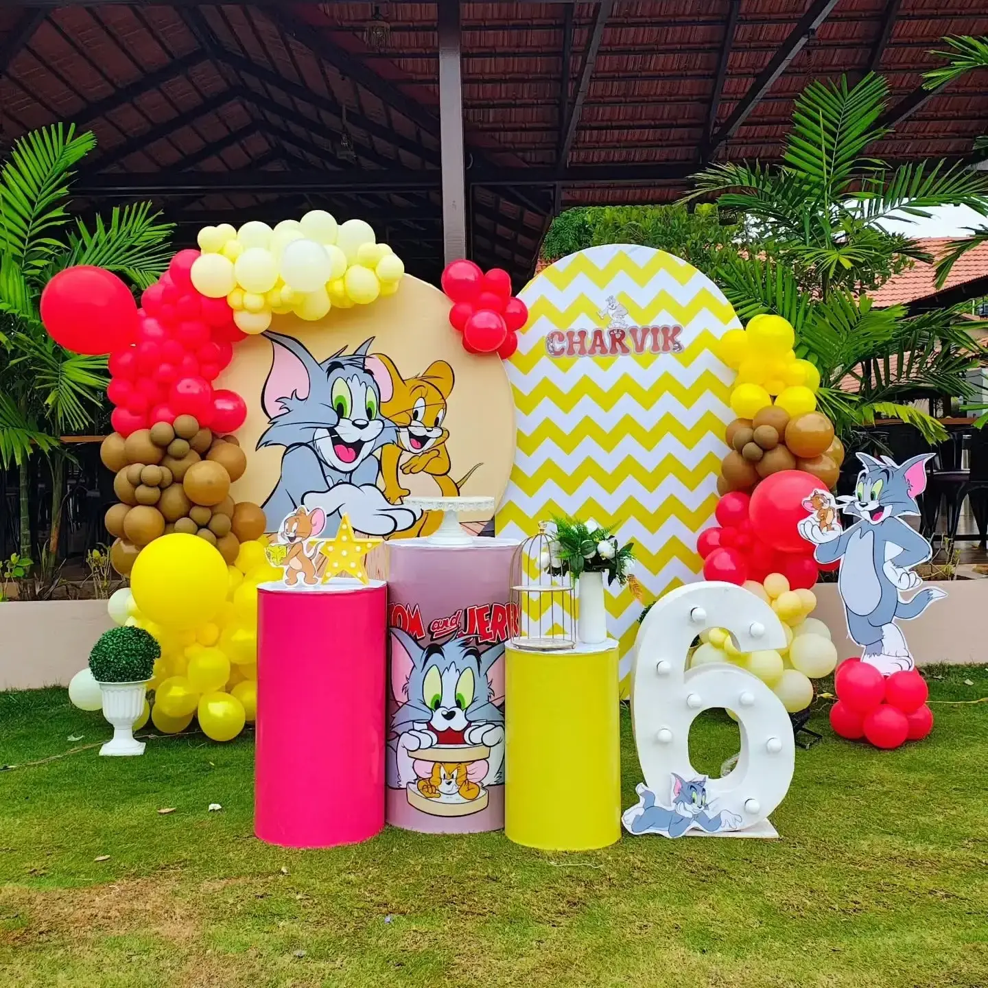 Tom & Jerry Theme Setup