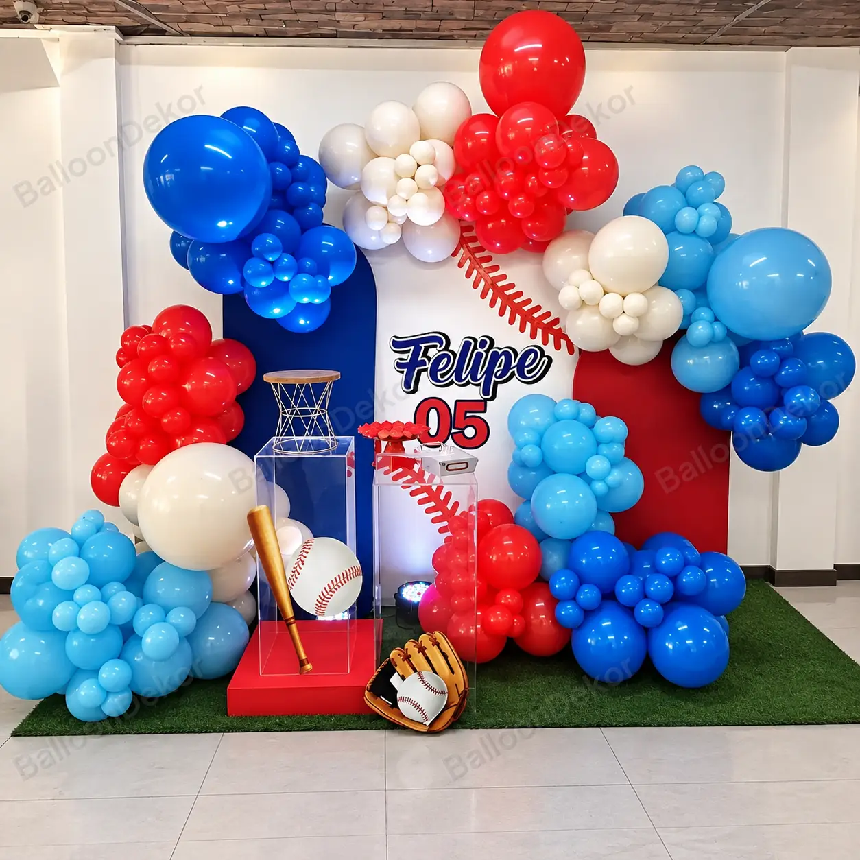Baseball & Balloons Decoration — Sports Theme Decoration