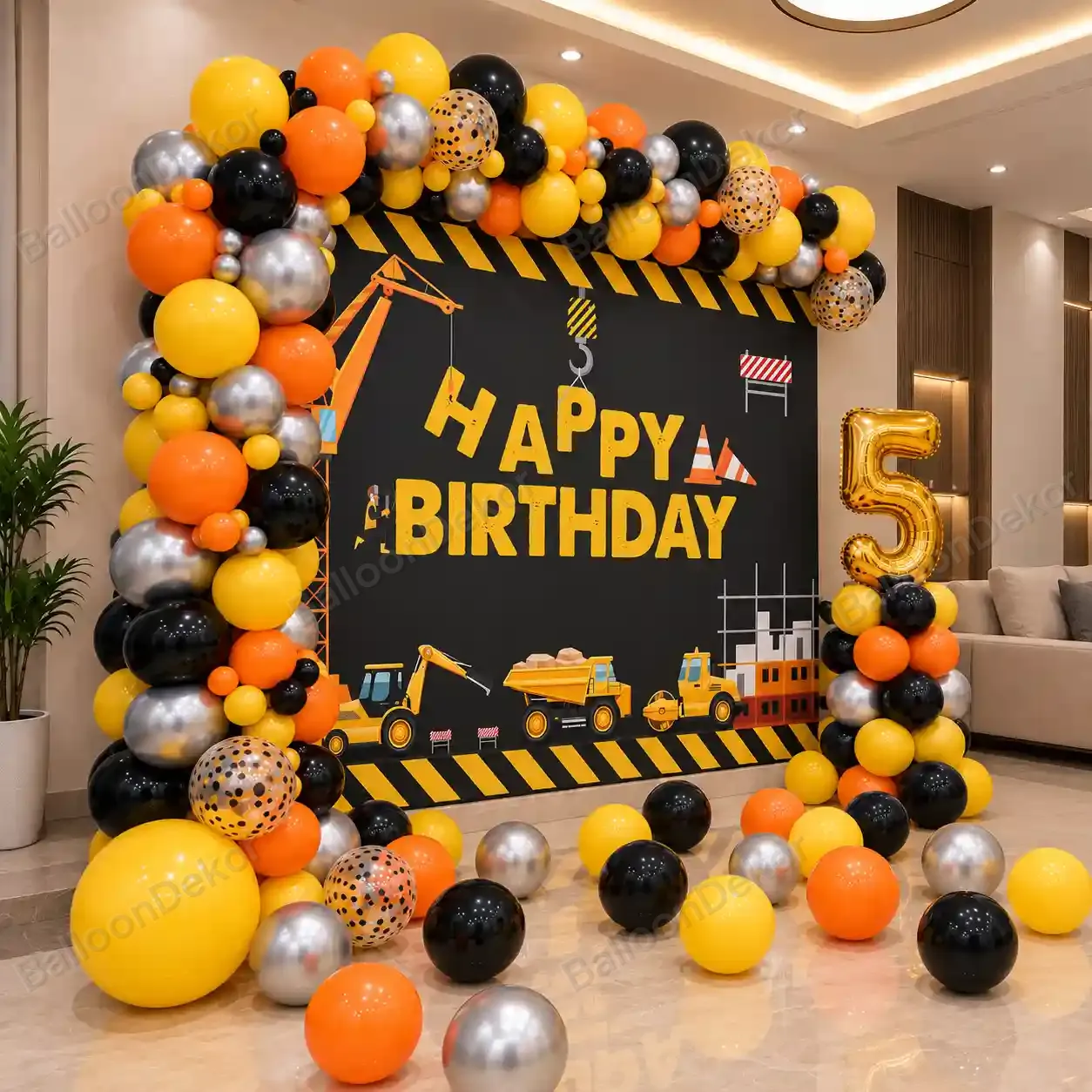 Builder Zone Birthday Balloon Decoration — thumbnail 2