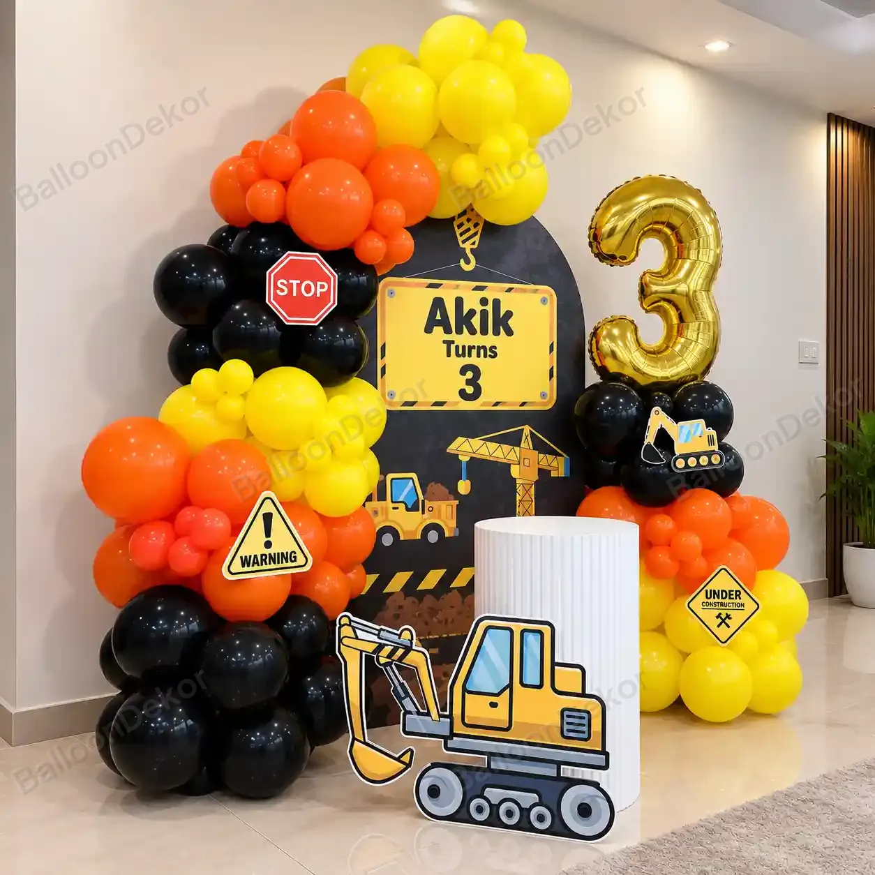 Construction Zone Birthday Party Decor — thumbnail 2