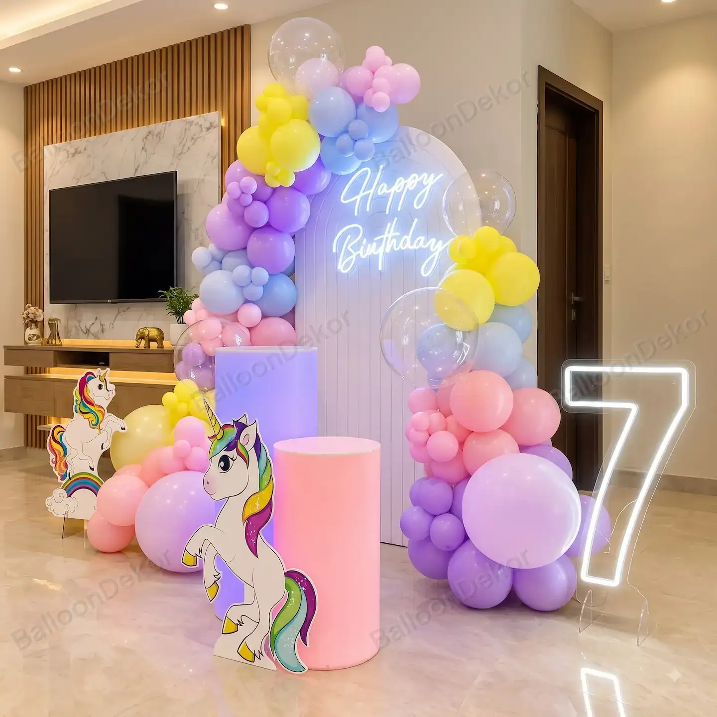Customized Unicorn Decoration — thumbnail 2