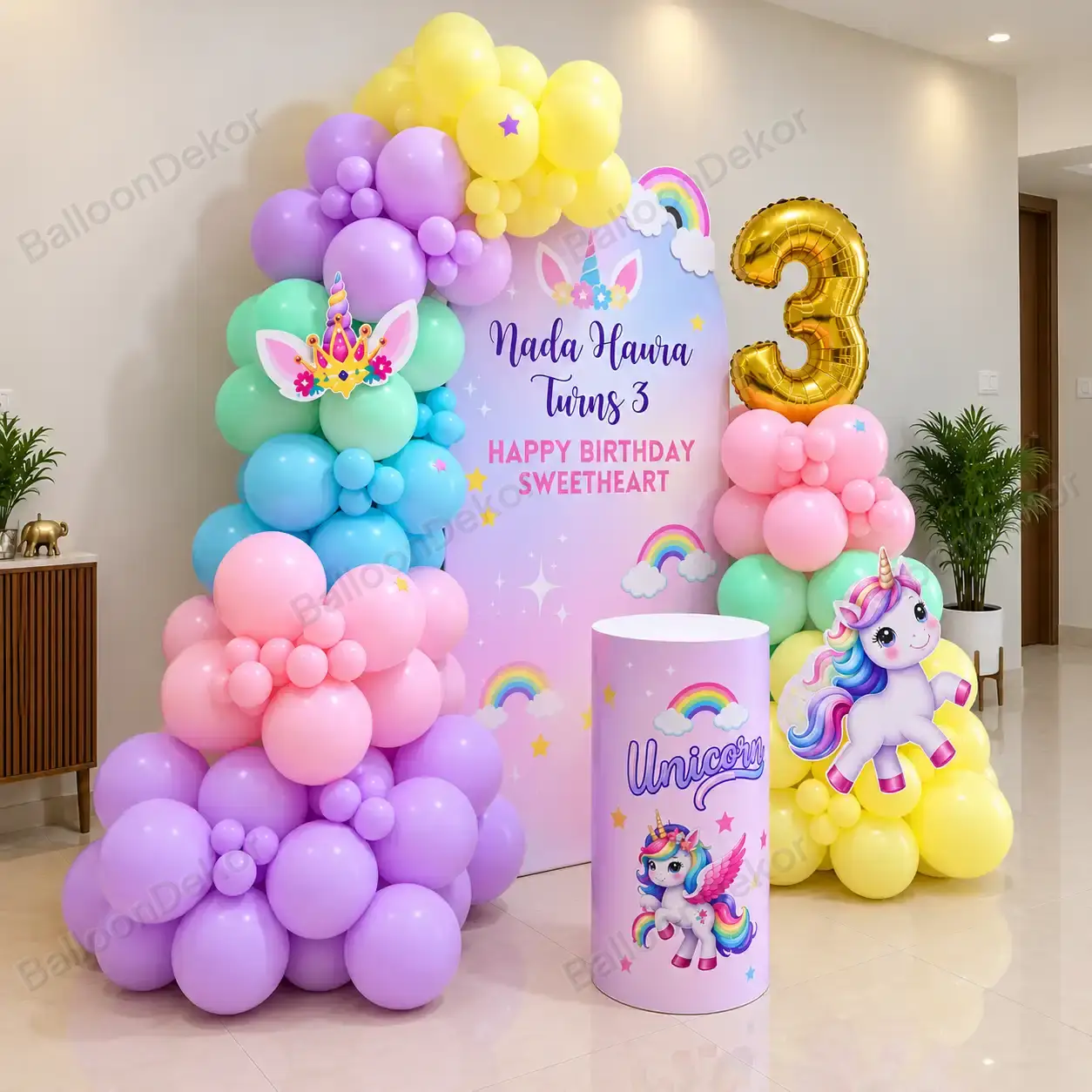 Enchanted Unicorn Dream Birthday Decoration — photo 2