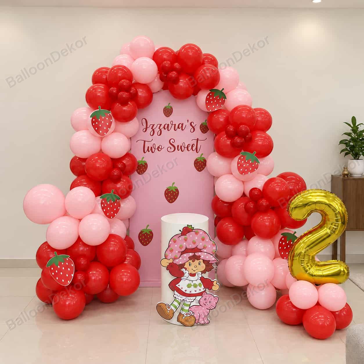 Strawberry Shortcake Themed Birthday Decoration