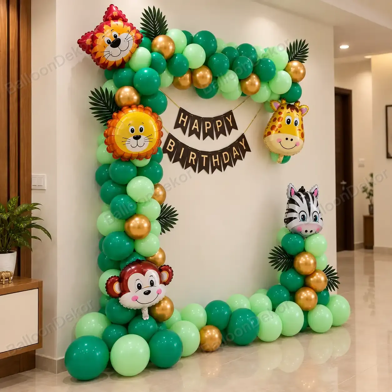 Wild Safari Birthday Balloon Decoration — thumbnail 2