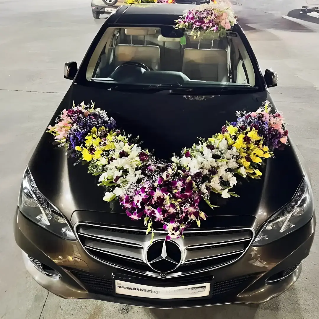 Perfect Luxury Wedding Car Decor — Car Decoration For Wedding