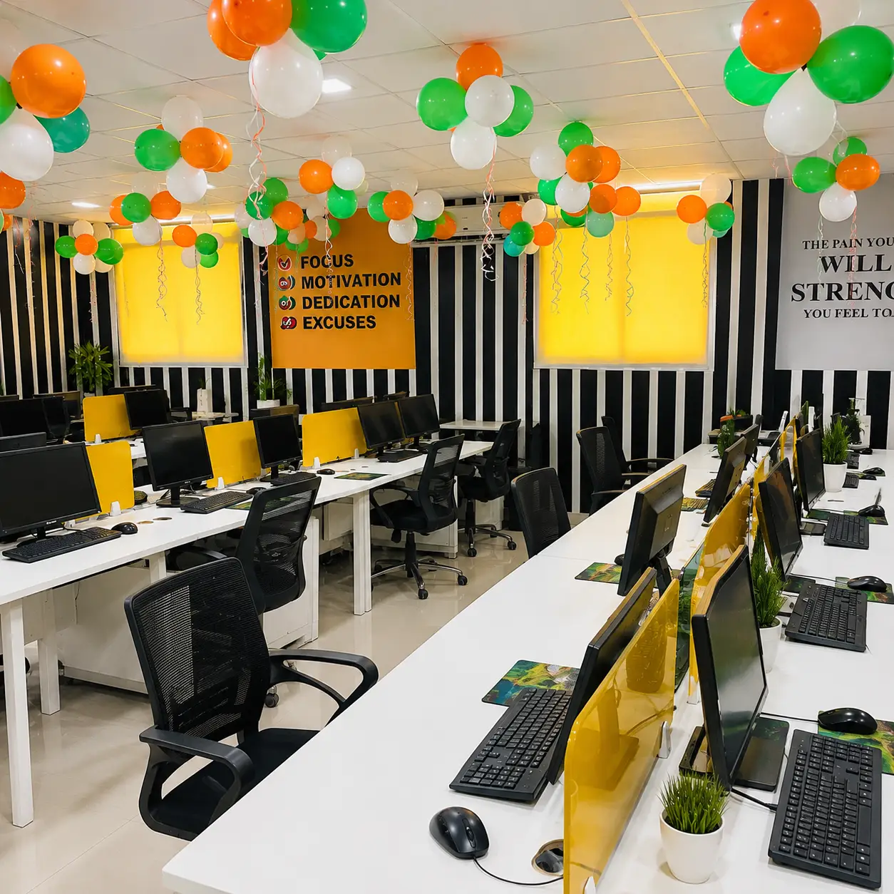 Indian Flag Theme Office Balloon Decor — thumbnail 2