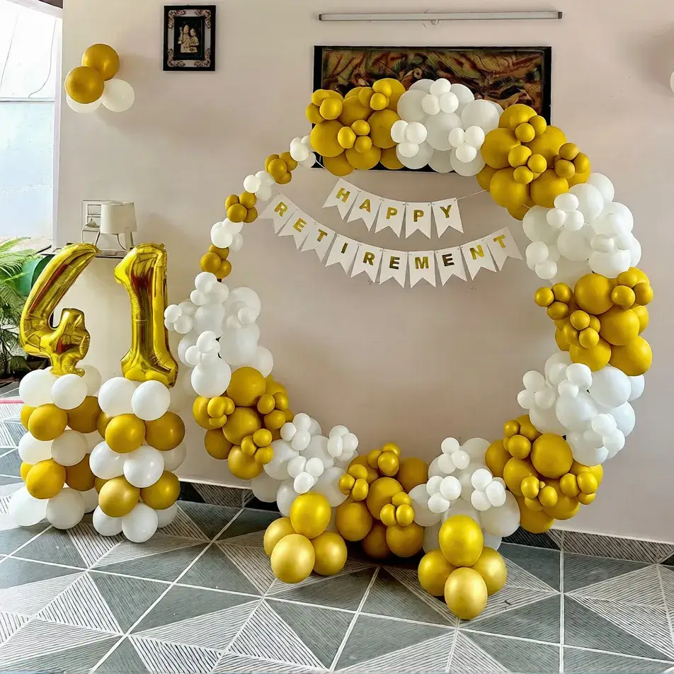 Retirement Balloon Ring Decoration