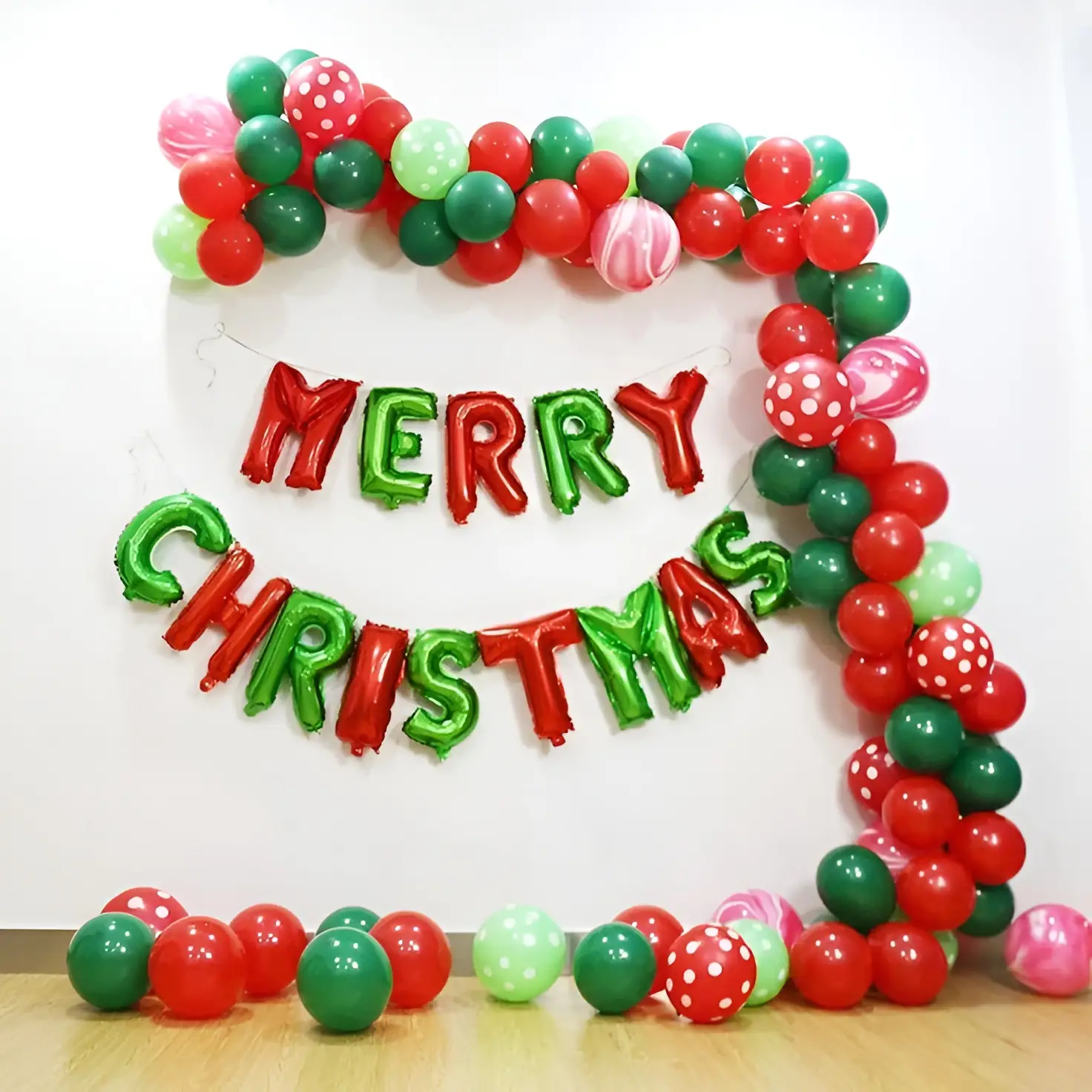 Simple Christmas Balloon Arch