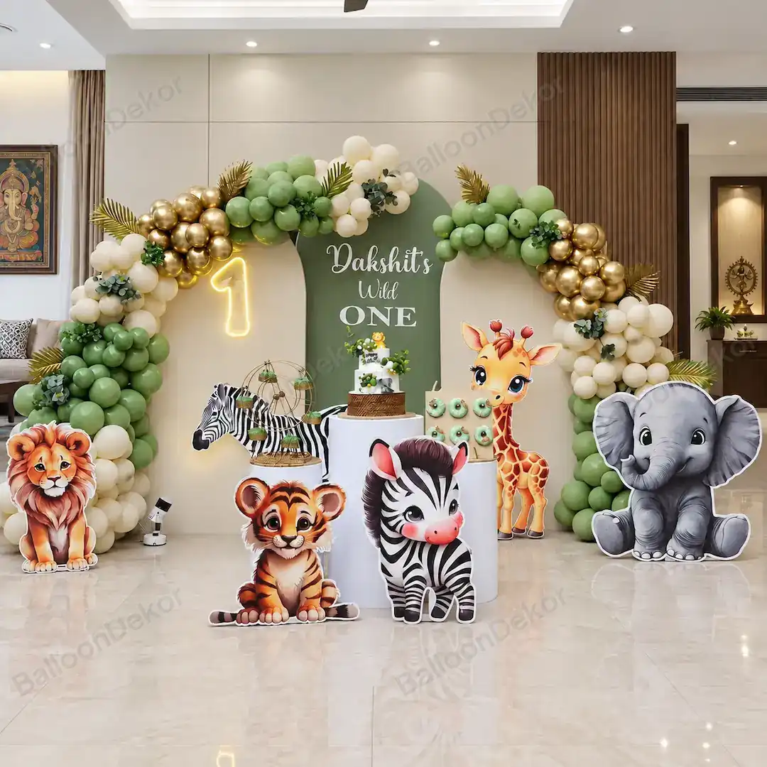 Jungle Safari Birthday Bash Decor — Stage Decoration