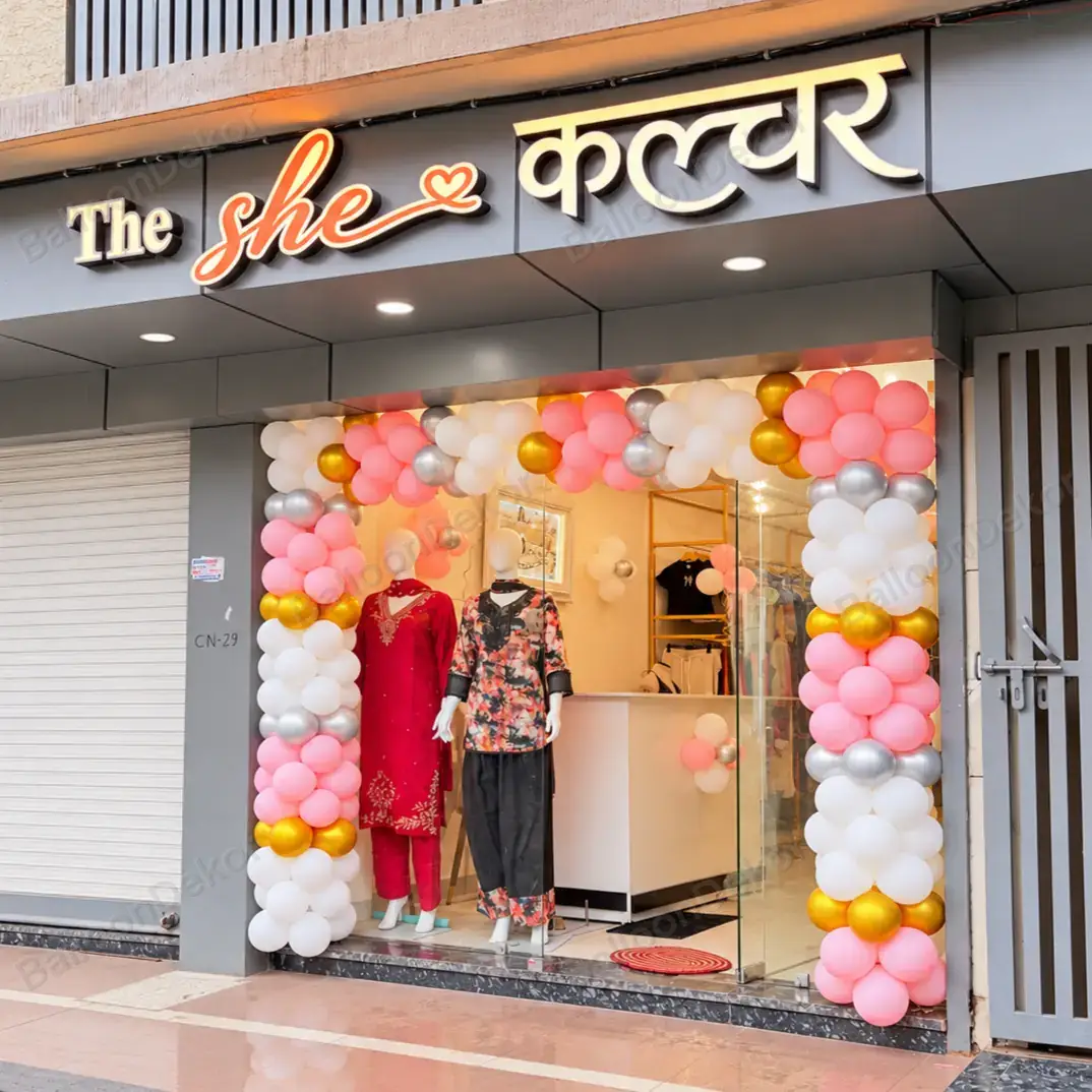 New Boutique Shop Opening Decor — thumbnail 2