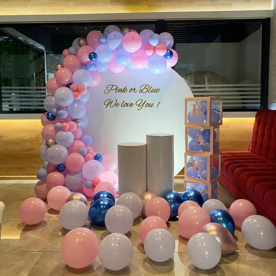 Pink or Blue Decoration