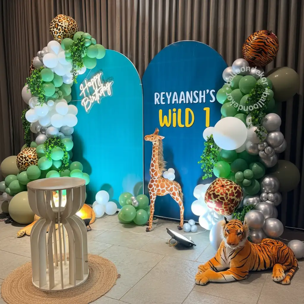 Wild Safari Birthday Decoration — thumbnail 3